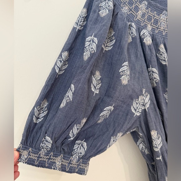 Old Navy Puffed Sleeve Tiered Swing Dress - Picture 8 of 12